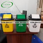 Loại xô y tế nắp lật