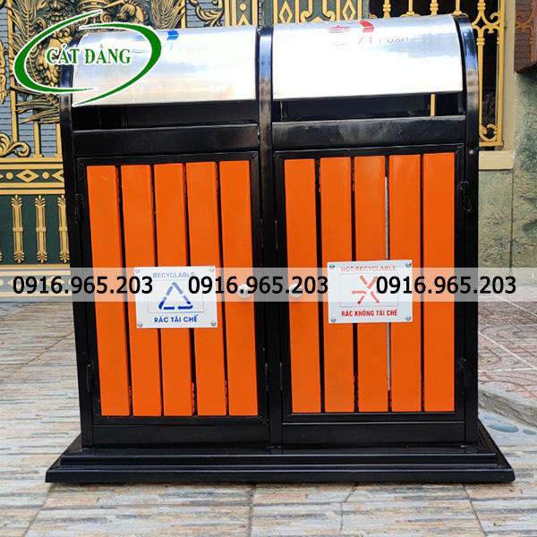 Thùng rác hai ngăn khung thép