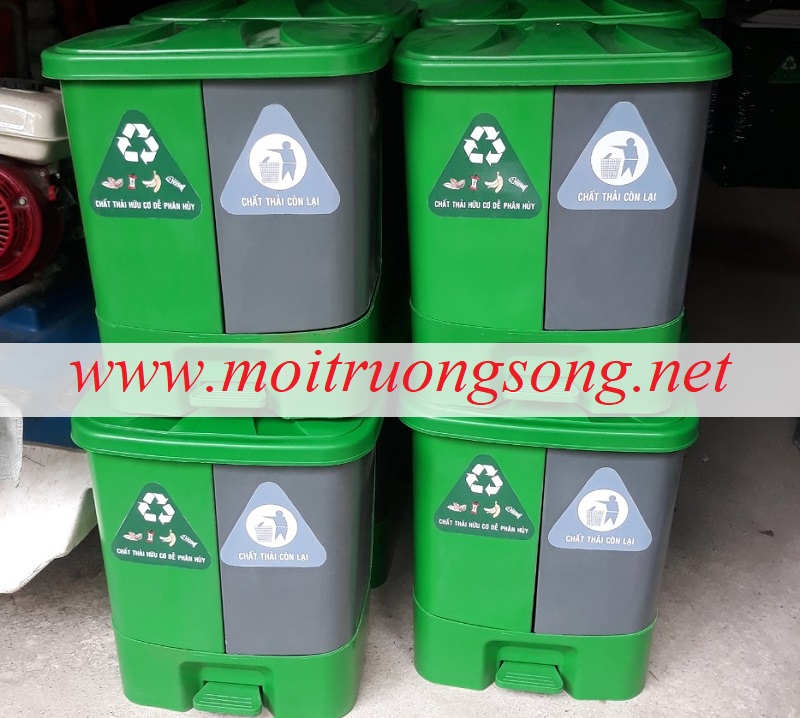 Thùng rác đạp chân 40 lit