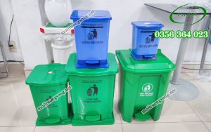 thùng rác nhựa