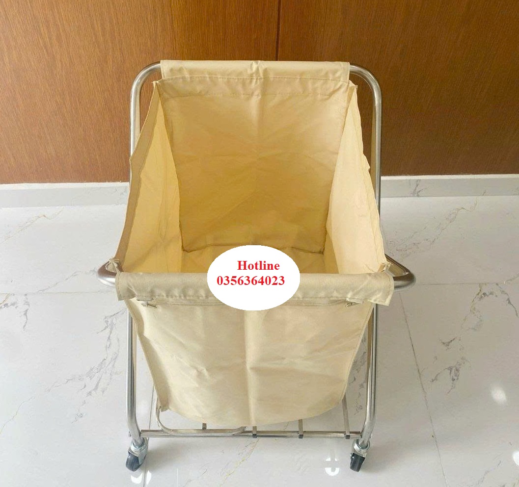 Xe dọn đồ bệnh viện